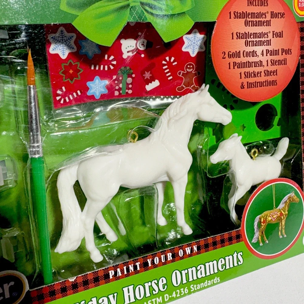 Breyer Stablemates Paint Your Own Holiday Horse Ornaments Craft Kit SEALED